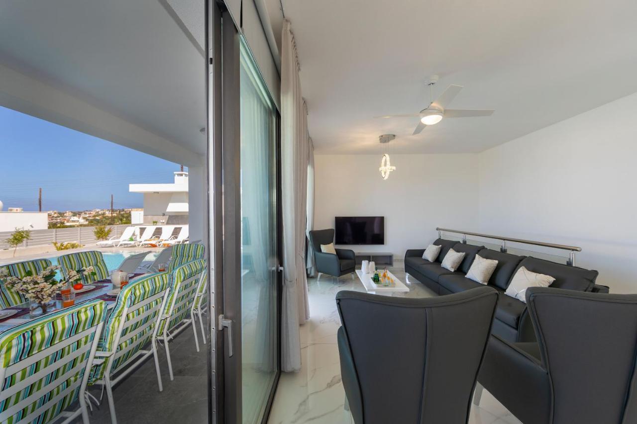 Villa Adaris, Sea Caves Peyia Пафос Экстерьер фото