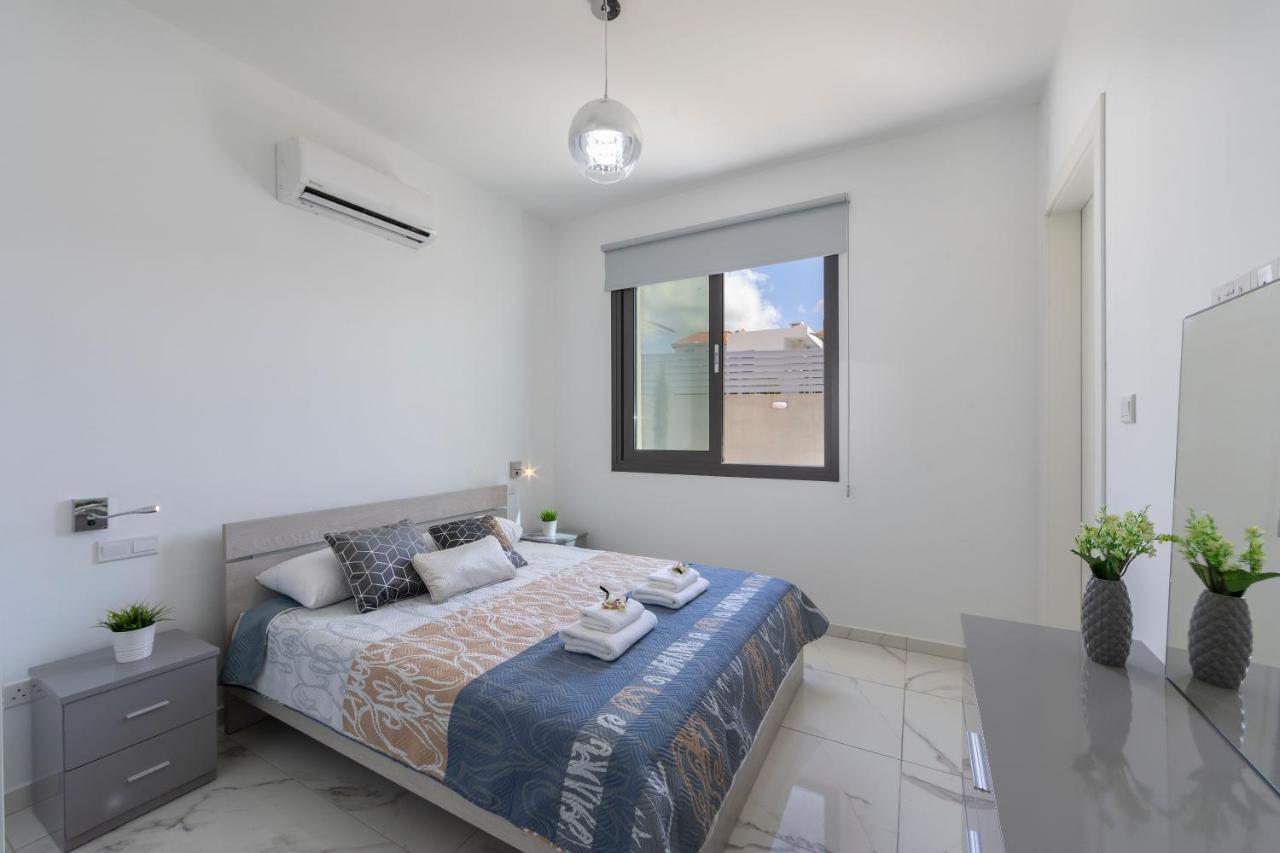 Villa Adaris, Sea Caves Peyia Пафос Экстерьер фото