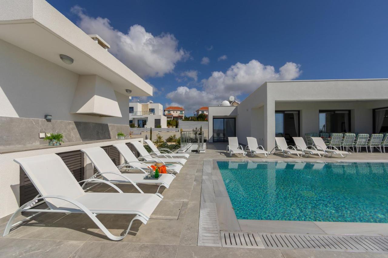 Villa Adaris, Sea Caves Peyia Пафос Экстерьер фото